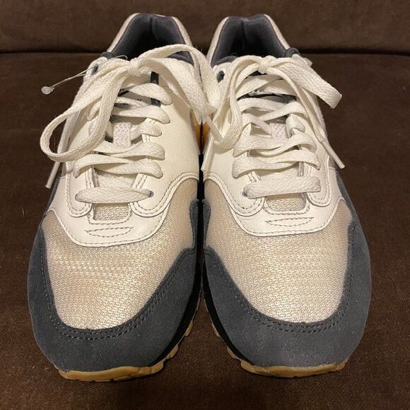 NEW NIKE iD Factory Custom Air Max 1 Womens 8 US 39 EUR Navy Gold Gum A00864-972 - Picture 6 of 9